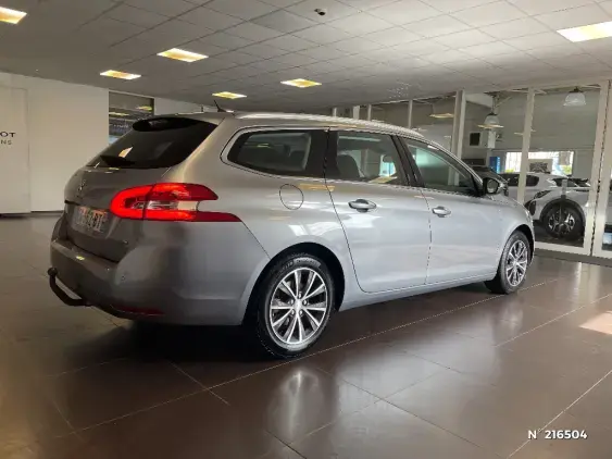 PEUGEOT 308 SW II - voiture d'occasion - Photo 4