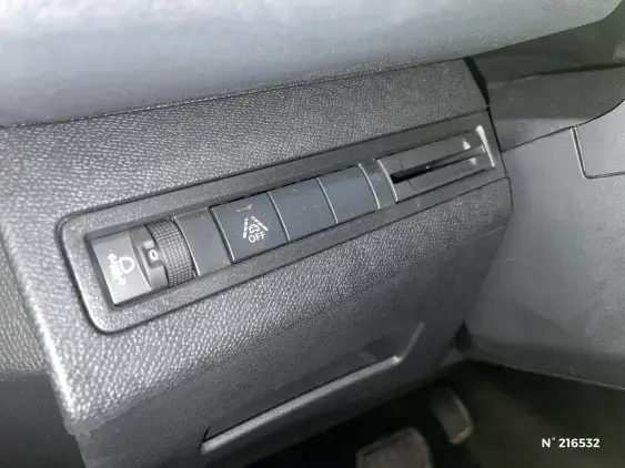 PEUGEOT 3008 II - voiture d'occasion - Photo 14