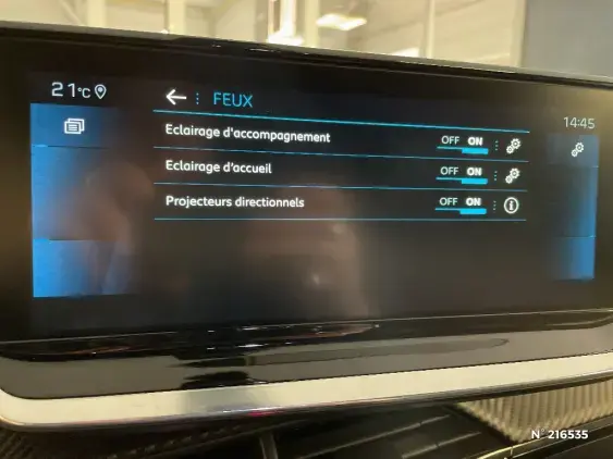 PEUGEOT 2008 II - voiture d'occasion - Photo 31