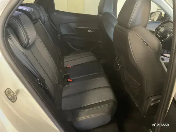 PEUGEOT 3008 II - voiture d'occasion - Photo 11