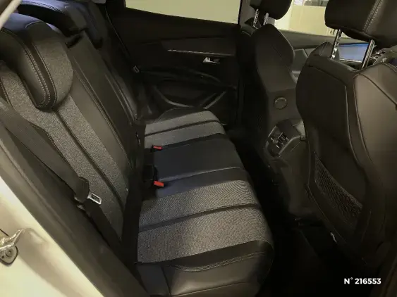 PEUGEOT 3008 II - voiture d'occasion - Photo 11