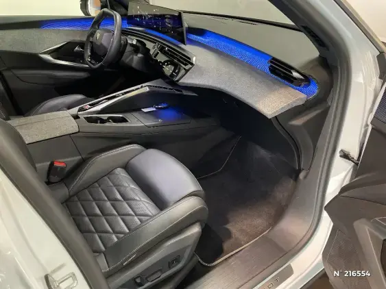 PEUGEOT 3008 ELECTRIQUE III - voiture d'occasion - Photo 10