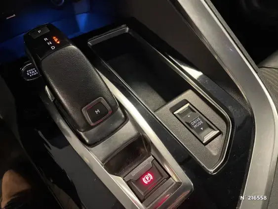 PEUGEOT 3008 II - voiture d'occasion - Photo 38