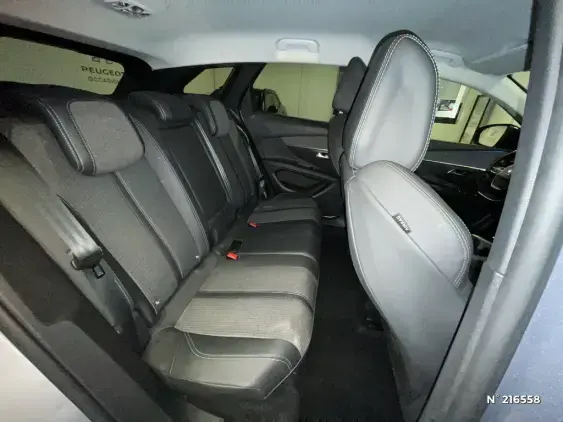 PEUGEOT 3008 II - voiture d'occasion - Photo 11