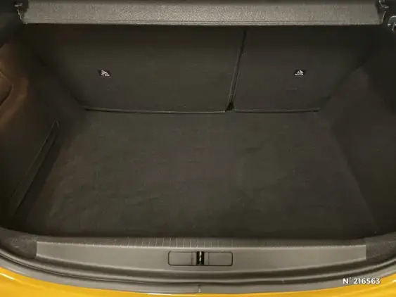 PEUGEOT 208 BUSINESS R II - voiture d'occasion - Photo 7