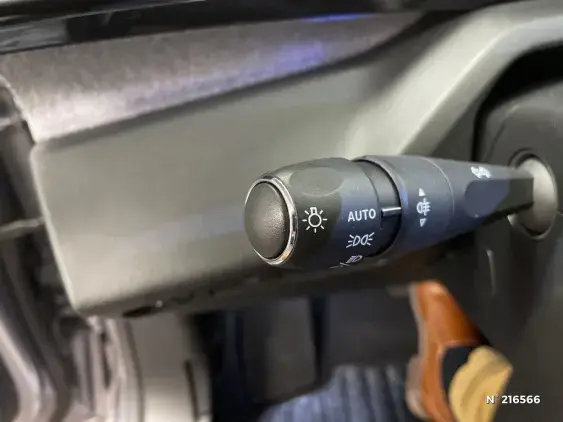 PEUGEOT 308 III - voiture d'occasion - Photo 29