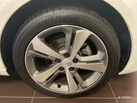 PEUGEOT 308 II - voiture d'occasion - Photo 8