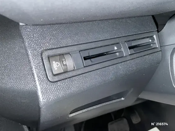 PEUGEOT 3008 II - voiture d'occasion - Photo 15