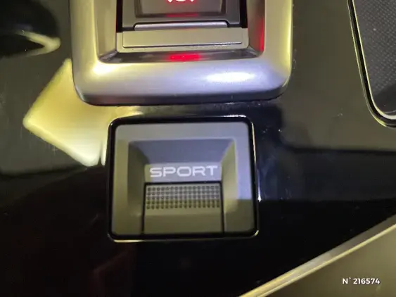 PEUGEOT 3008 II - voiture d'occasion - Photo 29