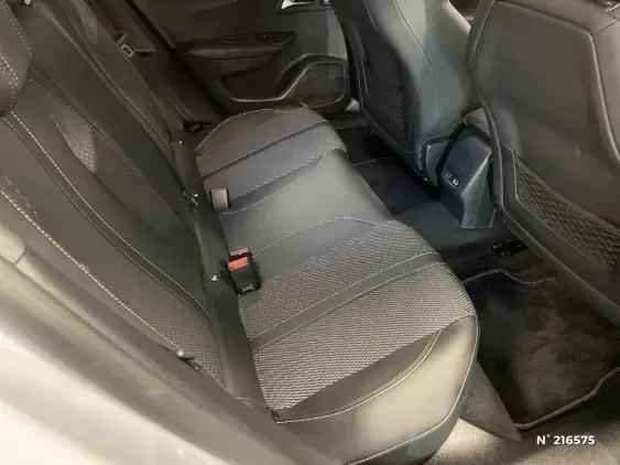 PEUGEOT 2008 - voiture d'occasion - Photo 11