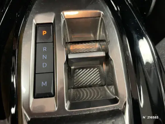 PEUGEOT 208 BUSINESS R II - voiture d'occasion - Photo 24