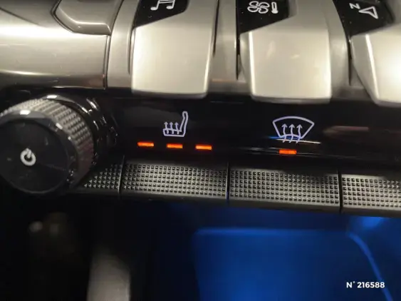 PEUGEOT 3008 II - voiture d'occasion - Photo 28