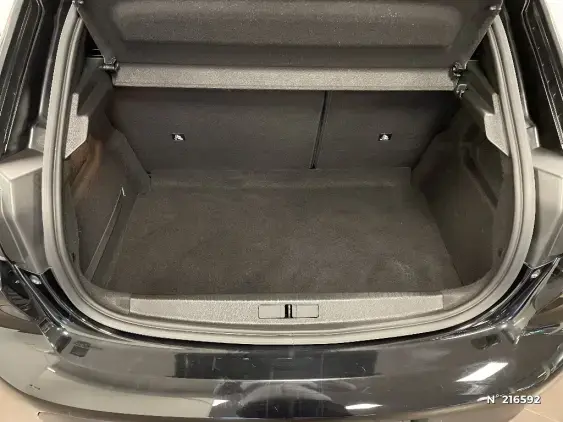 PEUGEOT 208 BUSINESS R II - voiture d'occasion - Photo 7