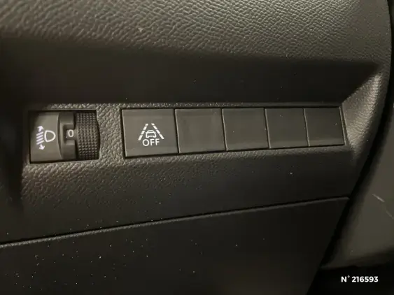 PEUGEOT 208 ELECTRIQUE II - voiture d'occasion - Photo 15