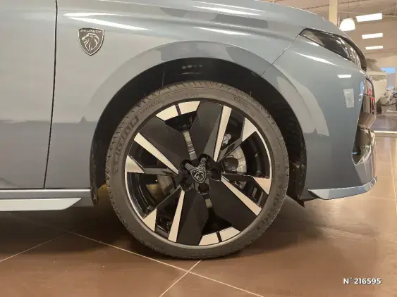 PEUGEOT 308 III - voiture d'occasion - Photo 8