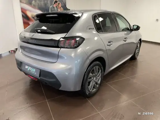 PEUGEOT 208 BUSINESS R II - voiture d'occasion - Photo 4