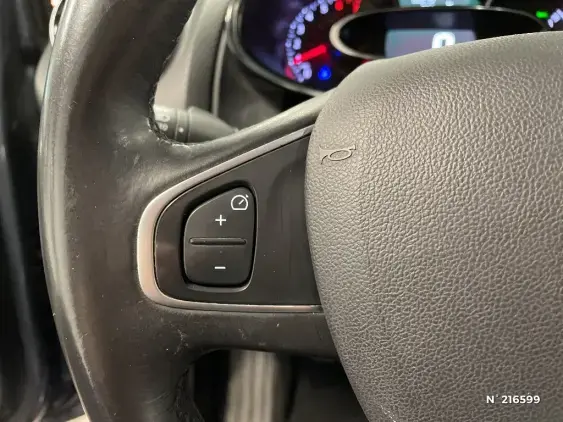 RENAULT CLIO IV - voiture d'occasion - Photo 28