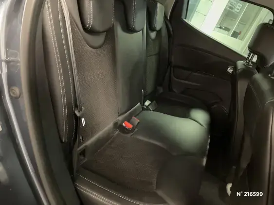 RENAULT CLIO IV - voiture d'occasion - Photo 10