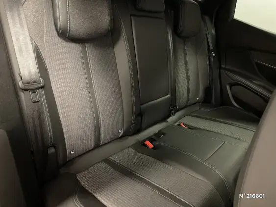 PEUGEOT 3008 II - voiture d'occasion - Photo 11