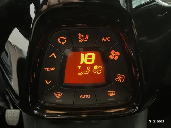 PEUGEOT 108 - voiture d'occasion - Photo 29