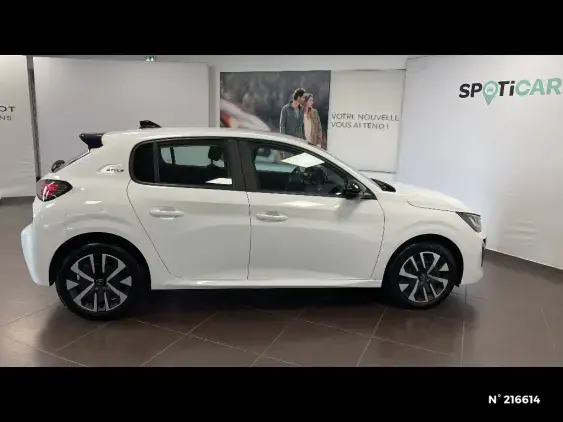 PEUGEOT 208 II - voiture d'occasion - Photo 5