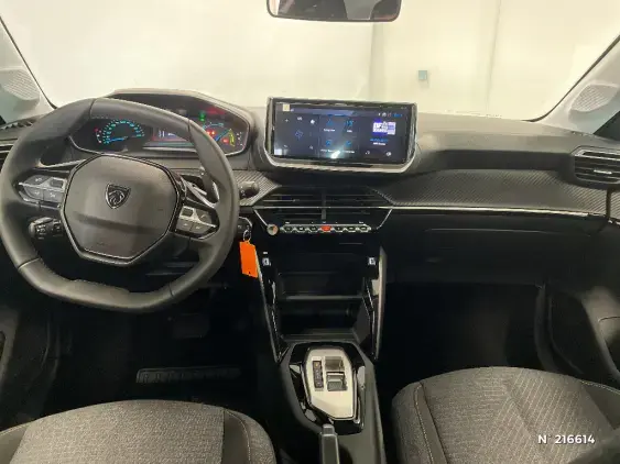 PEUGEOT 208 II - voiture d'occasion - Photo 9