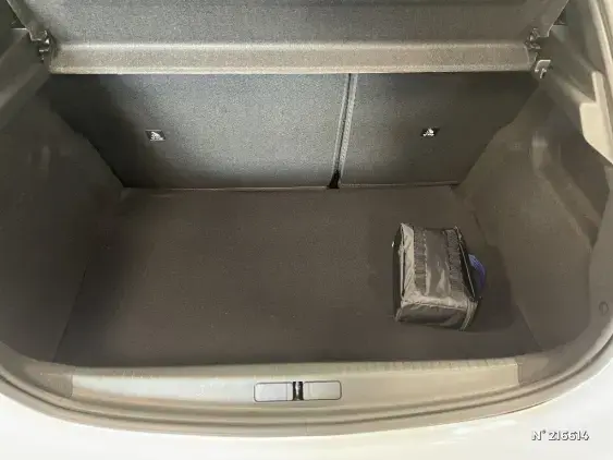 PEUGEOT 208 II - voiture d'occasion - Photo 7