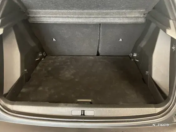 PEUGEOT 2008 II - voiture d'occasion - Photo 7