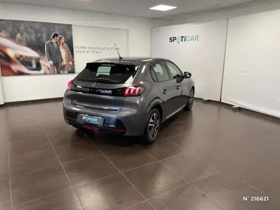 PEUGEOT 208 BUSINESS R II - voiture d'occasion - Photo 4