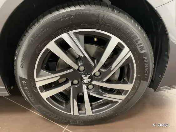 PEUGEOT 208 BUSINESS R II - voiture d'occasion - Photo 8