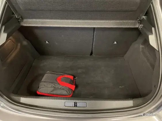 PEUGEOT 208 BUSINESS R II - voiture d'occasion - Photo 7