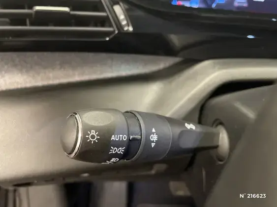 PEUGEOT 308 SW III - voiture d'occasion - Photo 29