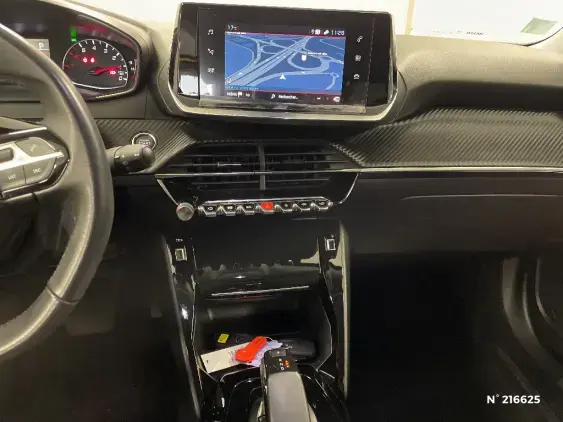 PEUGEOT 2008 II - voiture d'occasion - Photo 13