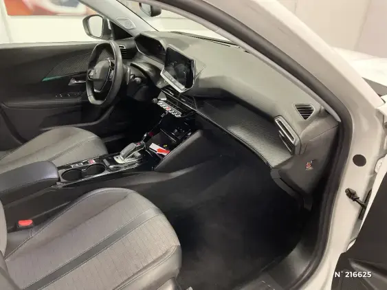 PEUGEOT 2008 II - voiture d'occasion - Photo 10