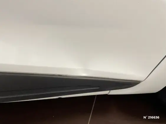 RENAULT CLIO IV - voiture d'occasion - Photo 27