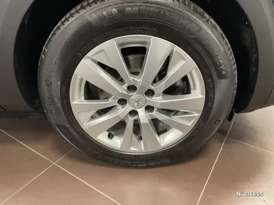 PEUGEOT 3008 II - voiture d'occasion - Photo 8