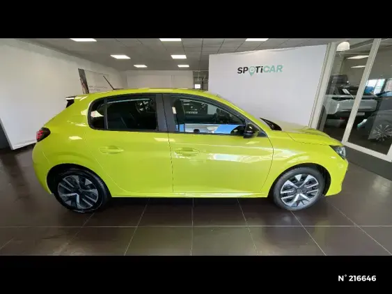 PEUGEOT 208 II - voiture d'occasion - Photo 5