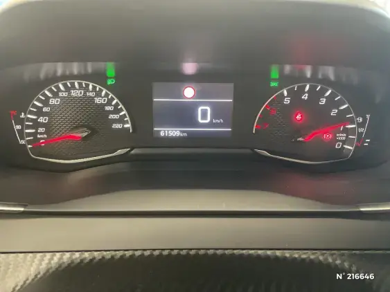 PEUGEOT 208 II - voiture d'occasion - Photo 12