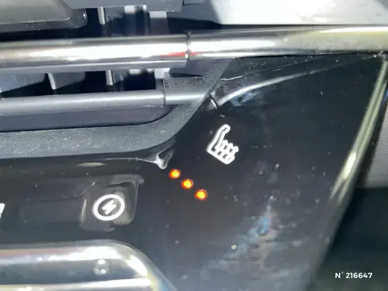 PEUGEOT 2008 ELECTRIQUE II - voiture d'occasion - Photo 27