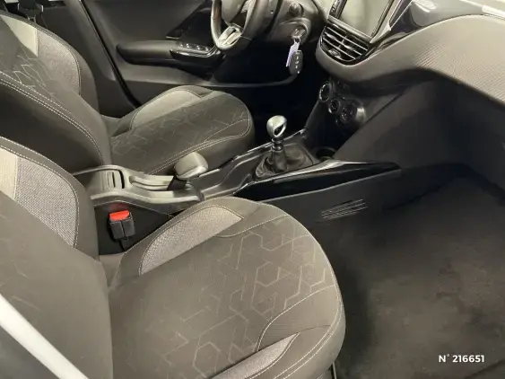 PEUGEOT 2008 - voiture d'occasion - Photo 10