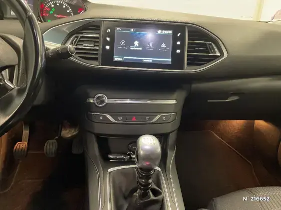 PEUGEOT 308 II - voiture d'occasion - Photo 13