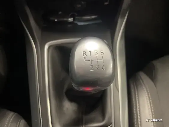 PEUGEOT 308 II - voiture d'occasion - Photo 26