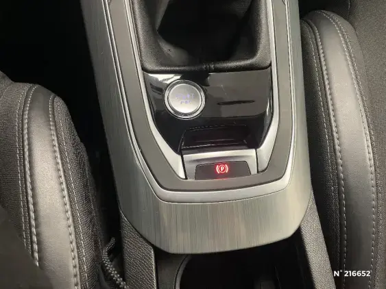 PEUGEOT 308 II - voiture d'occasion - Photo 27