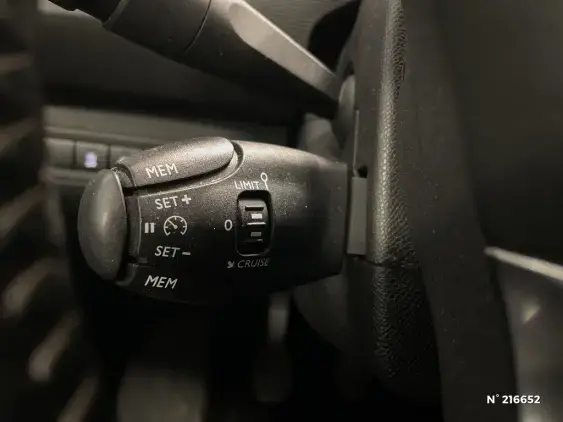 PEUGEOT 308 II - voiture d'occasion - Photo 30