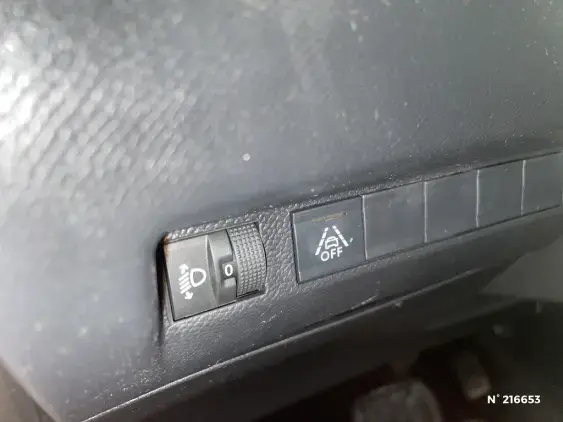 PEUGEOT 208 ELECTRIQUE II - voiture d'occasion - Photo 15