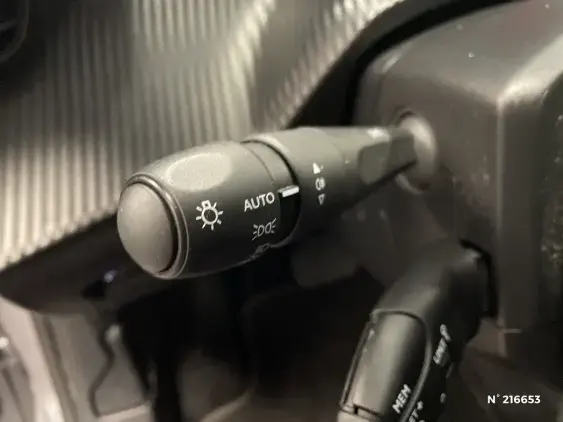 PEUGEOT 208 ELECTRIQUE II - voiture d'occasion - Photo 27