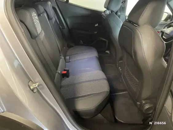 PEUGEOT 2008 II - voiture d'occasion - Photo 11