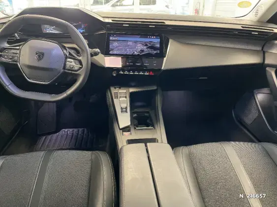 PEUGEOT 308 III - voiture d'occasion - Photo 9