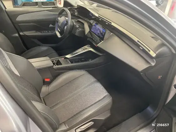 PEUGEOT 308 III - voiture d'occasion - Photo 10