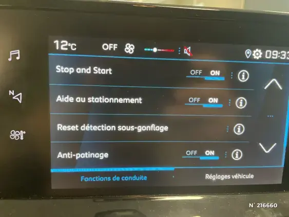 PEUGEOT 208 BUSINESS R II - voiture d'occasion - Photo 32